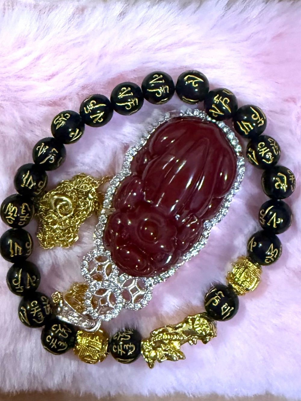 Elegant Gold Chalcedony Cinnabar Pixiu Dragon Pendant Necklace & Pixiu Bracelet